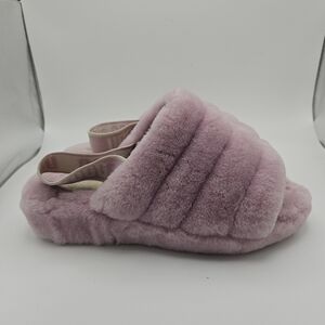 Ugg Fluff Yeah slide sandal slippers size 9 light purple pink